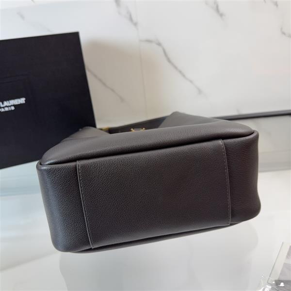 2026224175118920 710